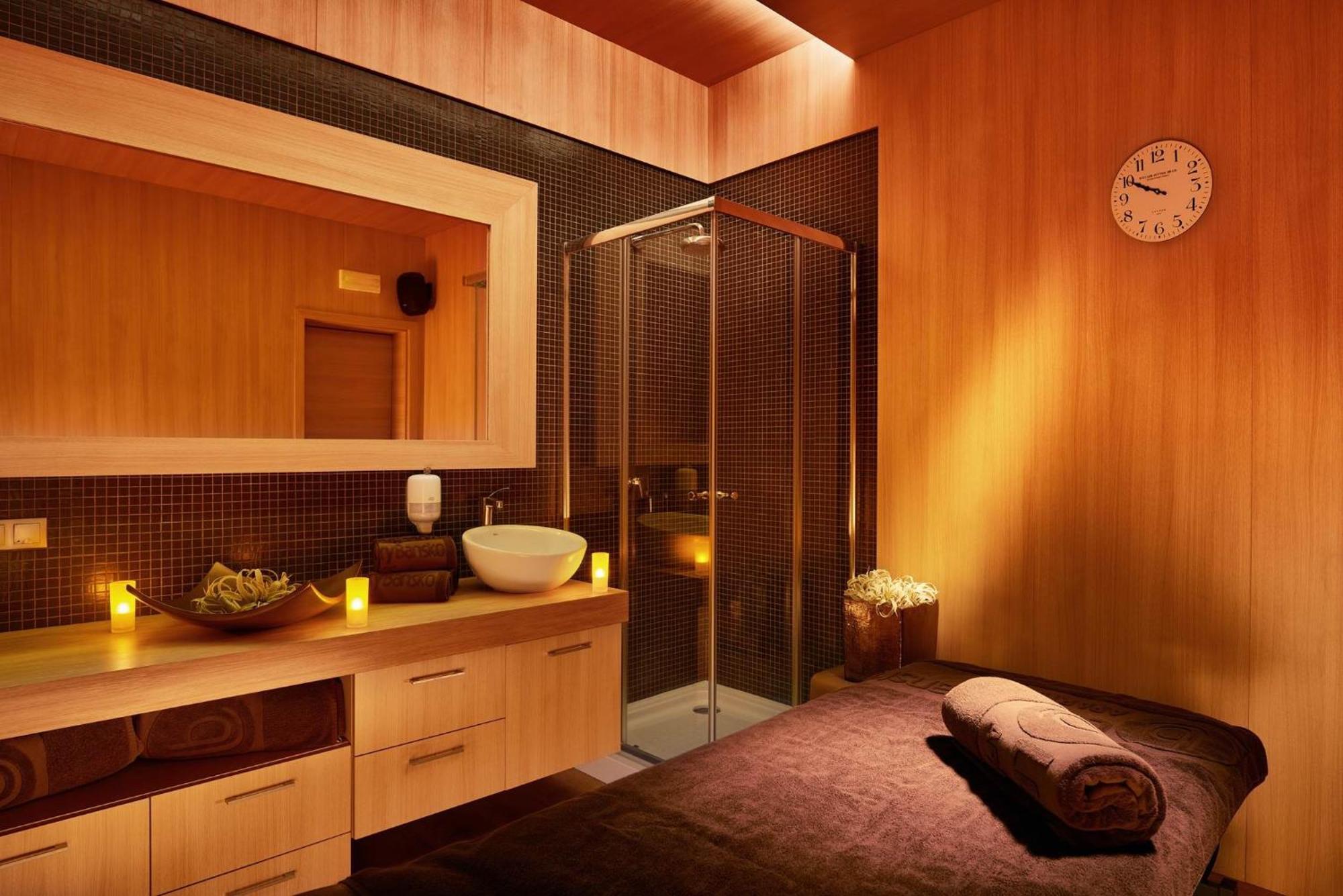 Hotel Lucky & Relax
