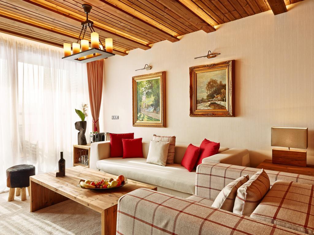 Hotel Lucky & Relax